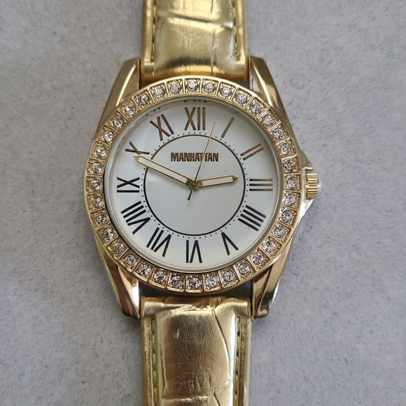 Gold Manhattan Watch Women's - Picture 3 of 8